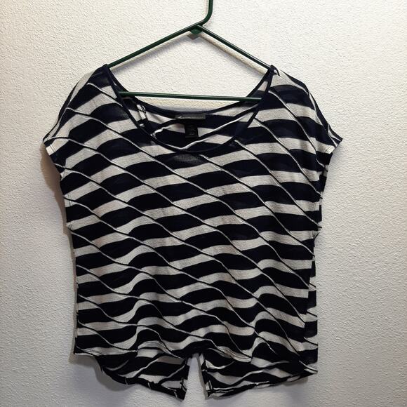 Lane Bryant Navy and Cream Design Dress l Size: 18/20 - Picture 12 of 13